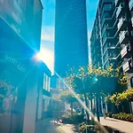 Night Mennica