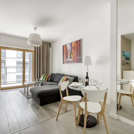 Apartamento Night Mennica *