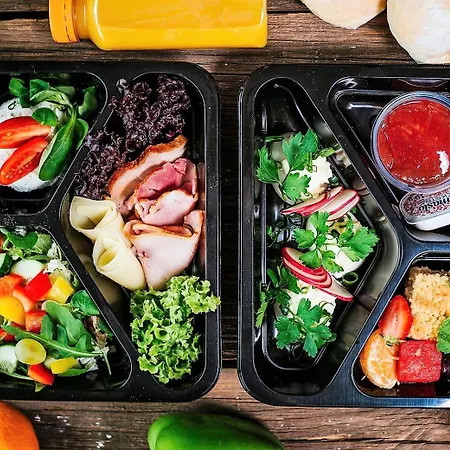 Night Mennica شقة وارسو